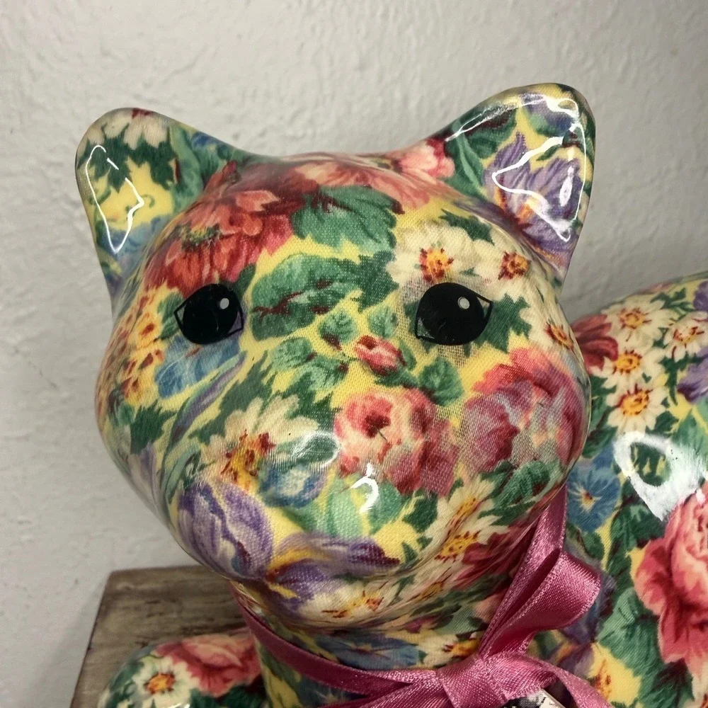 Vintage 80s 90s Joan Baker Designs Porcelain Cat Figurine Floral Patchwork NEW